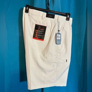 New with tags.  Great Norman golf short. Light khaki.  40 in waist.